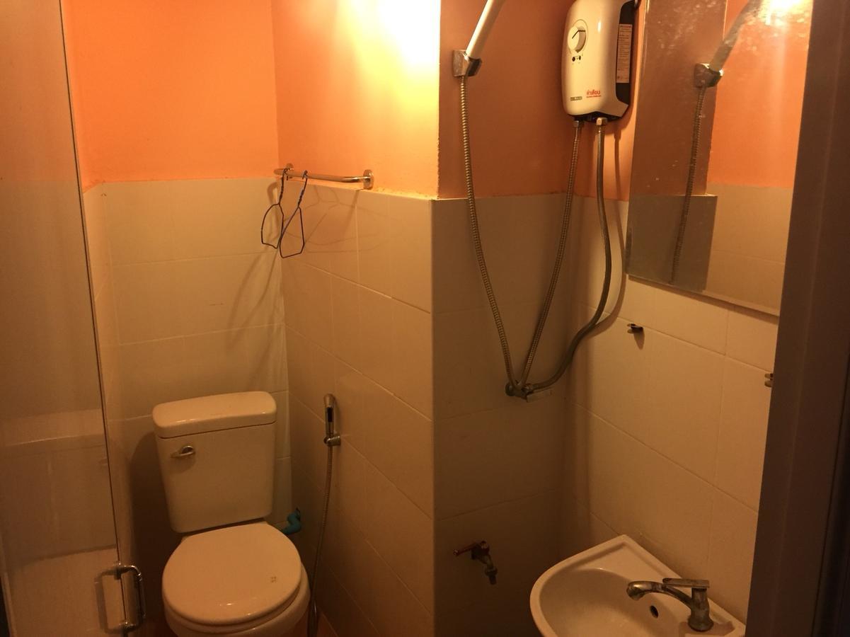 Big Orange Localstay At Siam Bangkok Exteriör bild